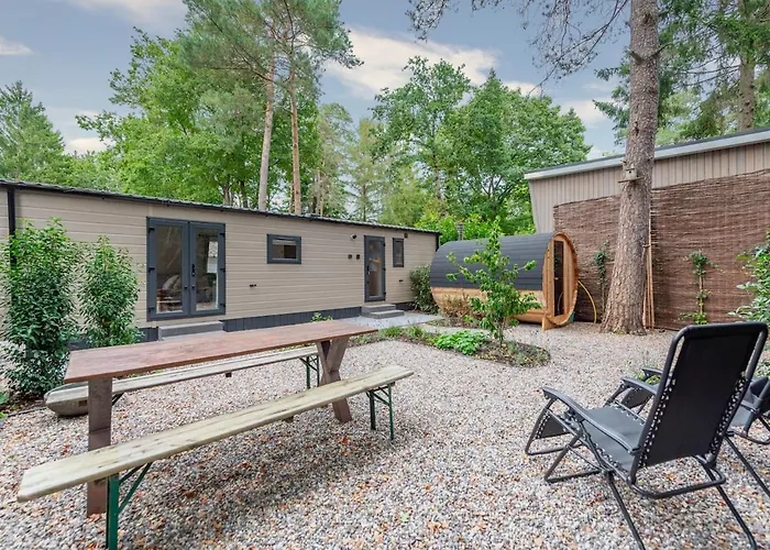 Canary Wellness - Sauna & Hottub * Hoenderloo